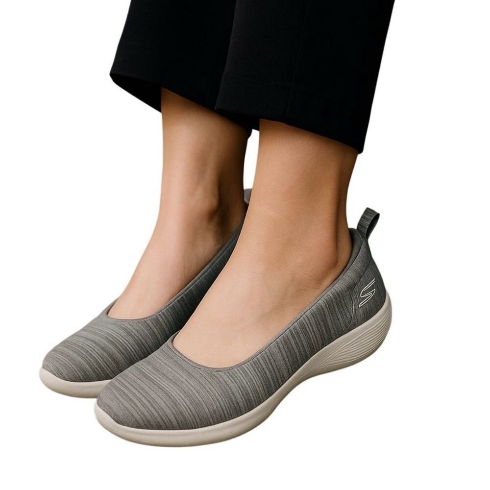 Skechers Reggae Fest Women's Gray Loafers Slip On Shoes